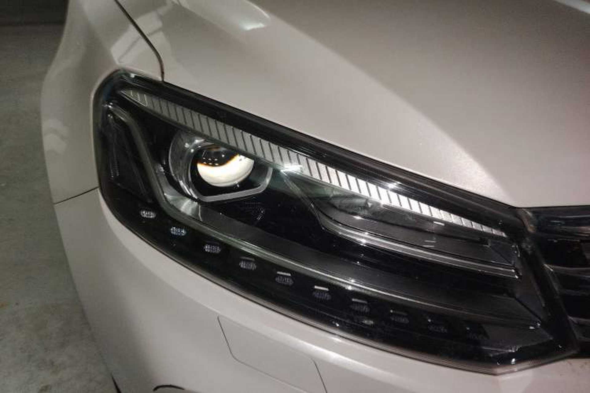 Used Zotye T600 Coupe 2017 1.5T Automatic Luxury Model Right Front Headlight