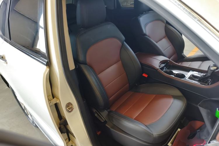 Used Zotye T600 Coupe 2017 1.5T Automatic Luxury Model Right Front Seat