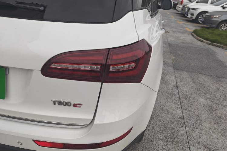 Used Zotye T600 Coupe 2017 1.5T Automatic Luxury Model Right Rear Taillight