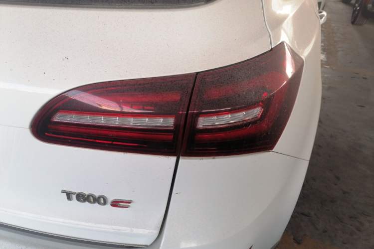 Used Zotye T600 Coupe 2017 1.5T Automatic Luxury Model Right Rear Taillight