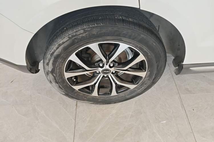 Used Zotye T600 Coupe 2017 1.5T Manual Luxury Model Right Rear Wheel Hub