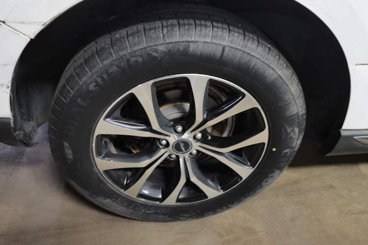 Used Zotye T600 Coupe 2017 1.5T Manual Luxury Model Right Rear Wheel Hub