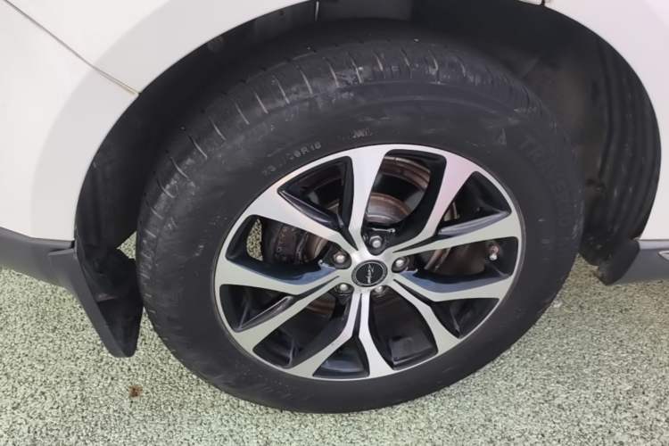 Used Zotye T600 Coupe 2017 1.5T Manual Luxury Model Right Rear Wheel Hub