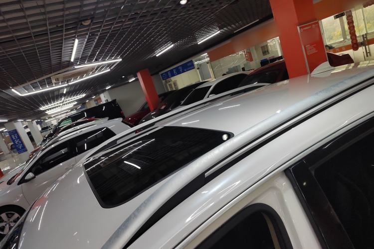Used Zotye T600 Coupe 2017 1.5T Automatic Luxury Model Roof