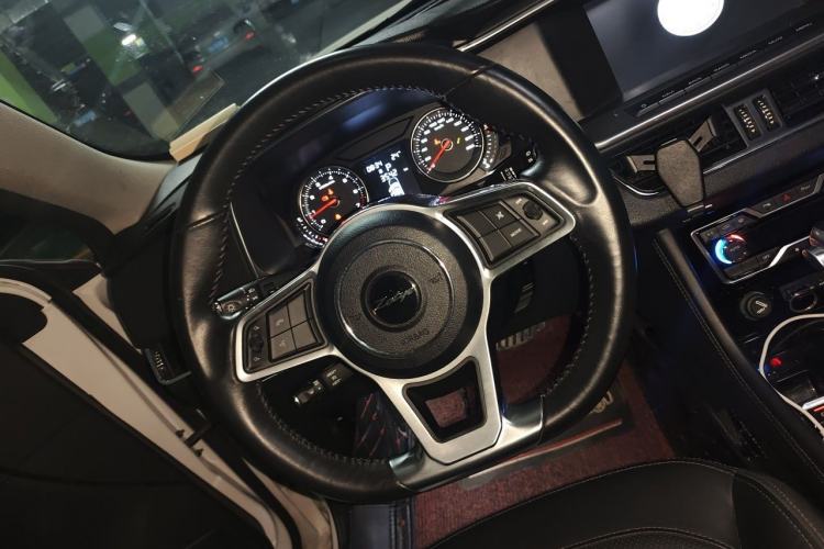 Used Zotye T600 Coupe 2017 1.5T Automatic Luxury Model Steering Wheel