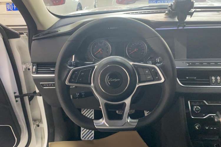 Used Zotye T600 Coupe 2017 1.5T Automatic Luxury Model Steering Wheel