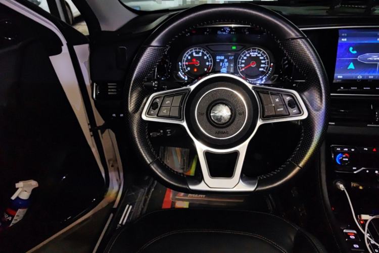 Used Zotye T600 Coupe 2017 1.5T Automatic Luxury Model Steering Wheel