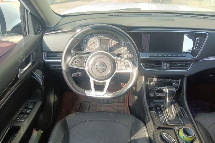 Used Zotye T600 Coupe 2017 1.5T Automatic Luxury Model Steering Wheel