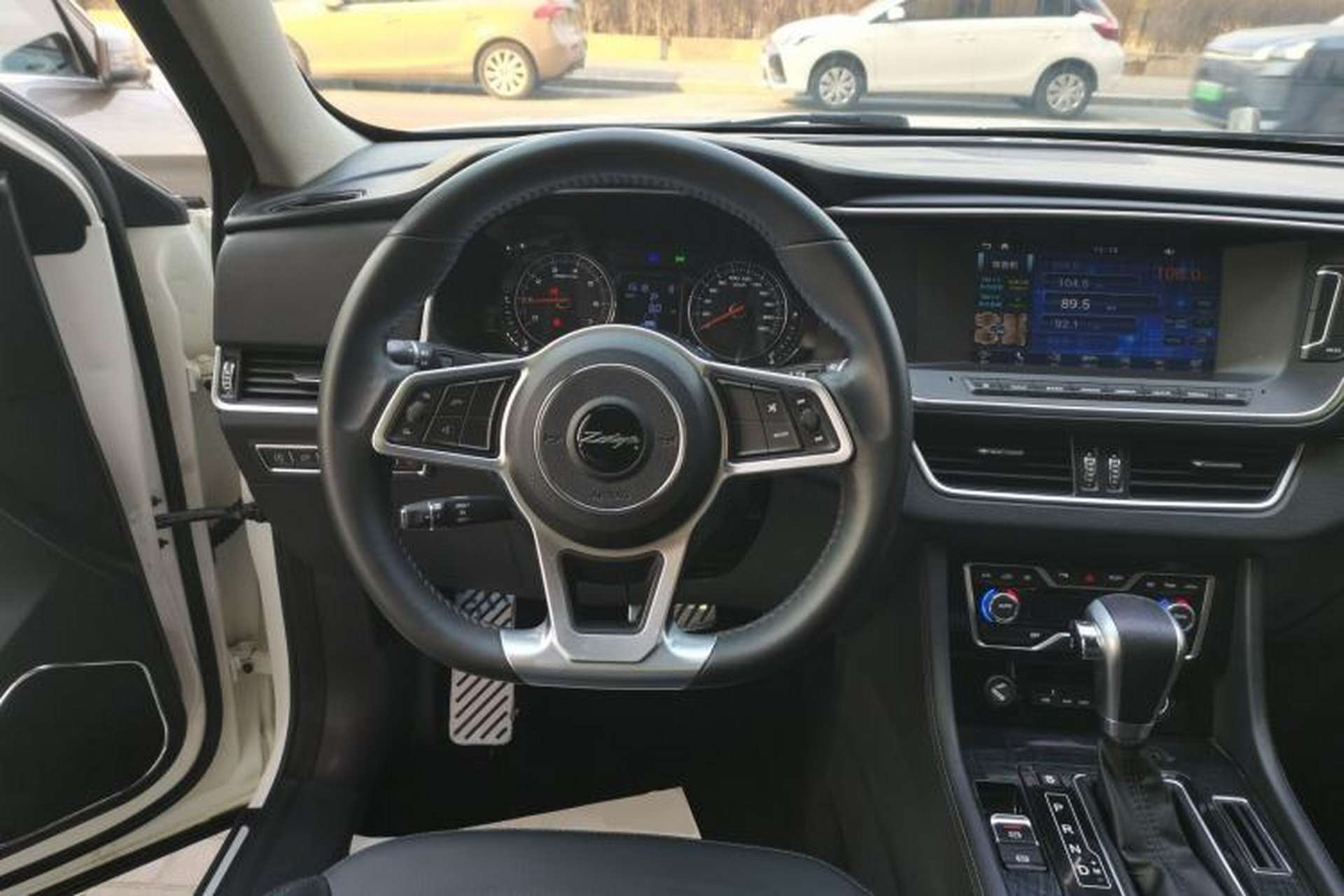 Used Zotye T600 Coupe 2017 1.5T Automatic Luxury Model Steering Wheel
