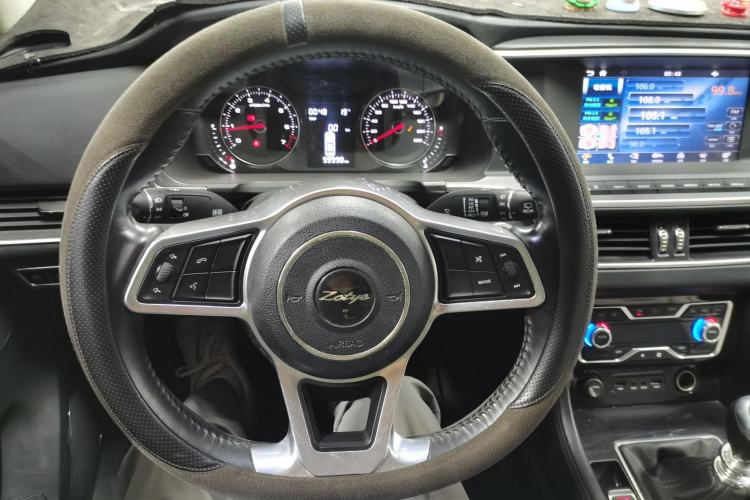 Used Zotye T600 Coupe 2017 1.5T Manual Luxury Model Steering Wheel