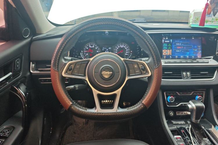 Used Zotye T600 Coupe 2017 1.5T Automatic Luxury Model Steering Wheel