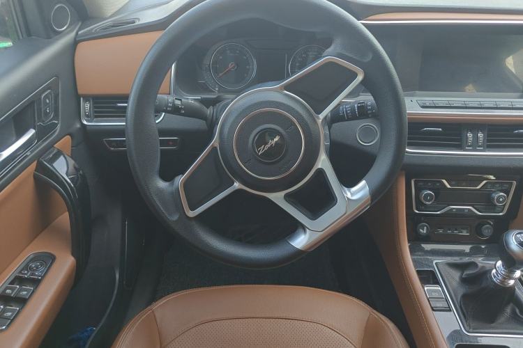 Used Zotye T600 Coupe 2017 1.5T Manual Luxury Model Steering Wheel