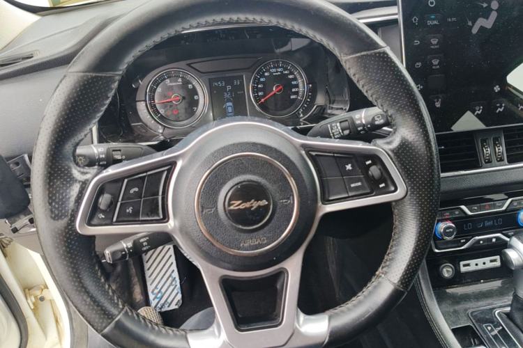 Used Zotye T600 Coupe 2017 1.5T Automatic Luxury Model Steering Wheel