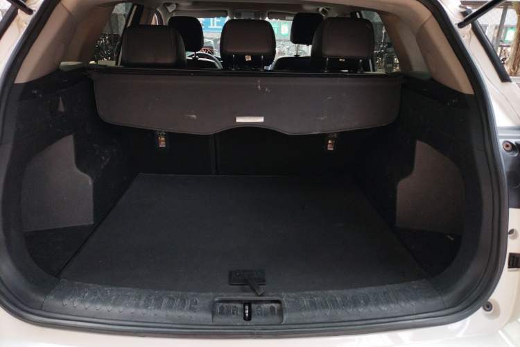 Used Zotye T600 Coupe 2017 1.5T Manual Luxury Model Trunk