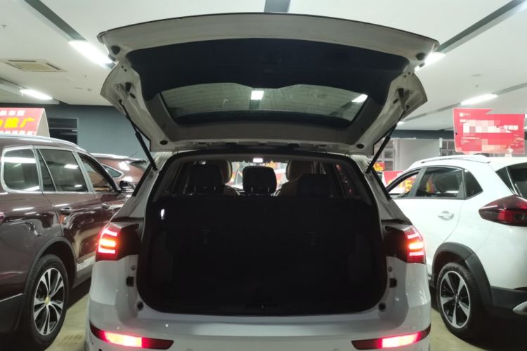 Used Zotye T600 Coupe 2017 1.5T Manual Luxury Model Trunk