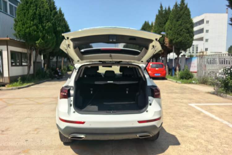 Used Zotye T600 Coupe 2017 1.5T Automatic Luxury Model Trunk