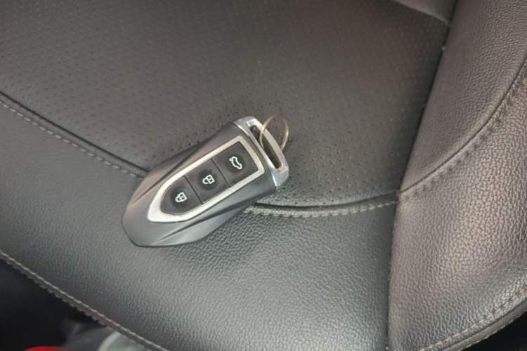 Used Zotye T600 Coupe 2017 1.5T Automatic Luxury Model Vehicle Key