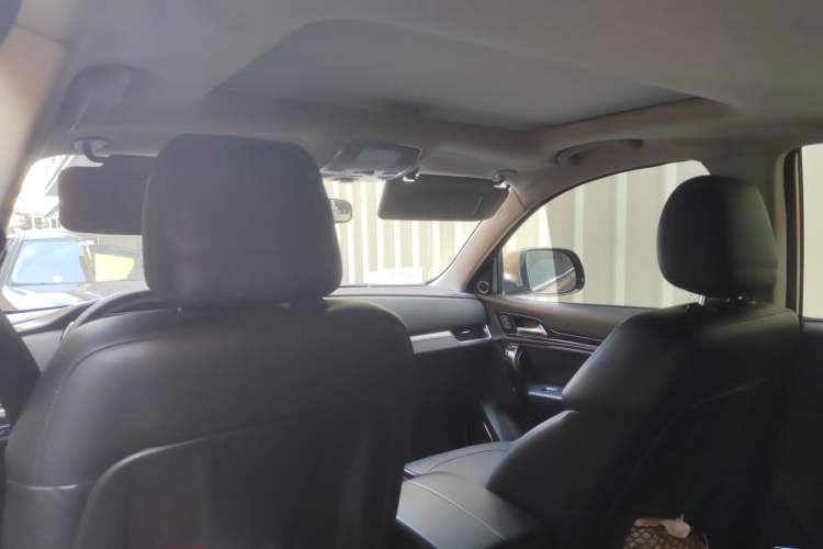 Used Zotye T600 Coupe 2017 1.5T Automatic Luxury Model Headliner
