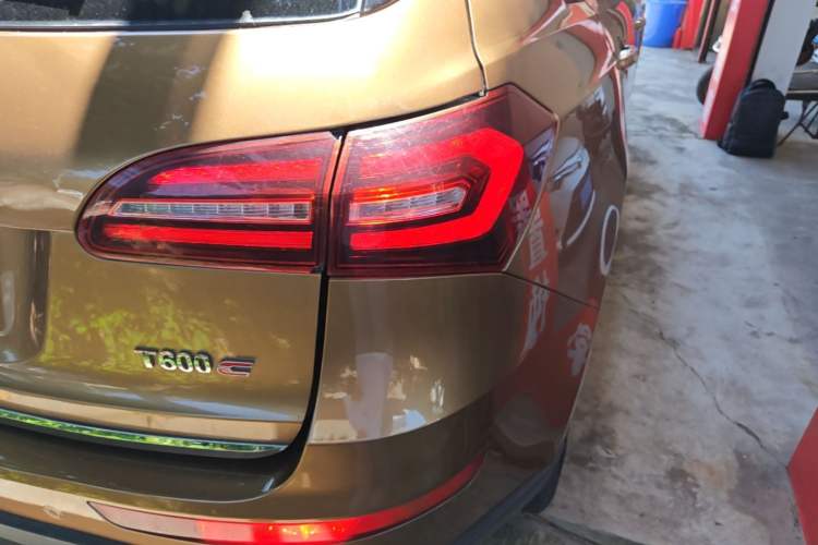 Used Zotye T600 Coupe 2017 1.5T Automatic Luxury Model Right Rear Taillight