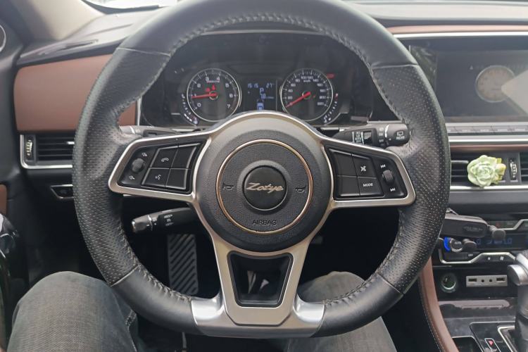 Used Zotye T600 Coupe 2017 1.5T Automatic Luxury Model Steering Wheel