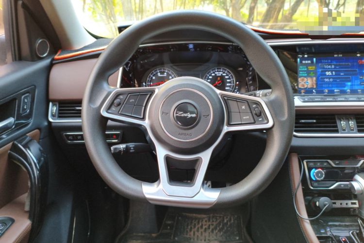 Used Zotye T600 Coupe 2017 1.5T Automatic Luxury Model Steering Wheel