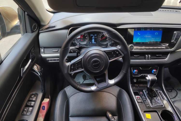 Used Zotye T600 Coupe 2017 1.5T Automatic Luxury Model Steering Wheel
