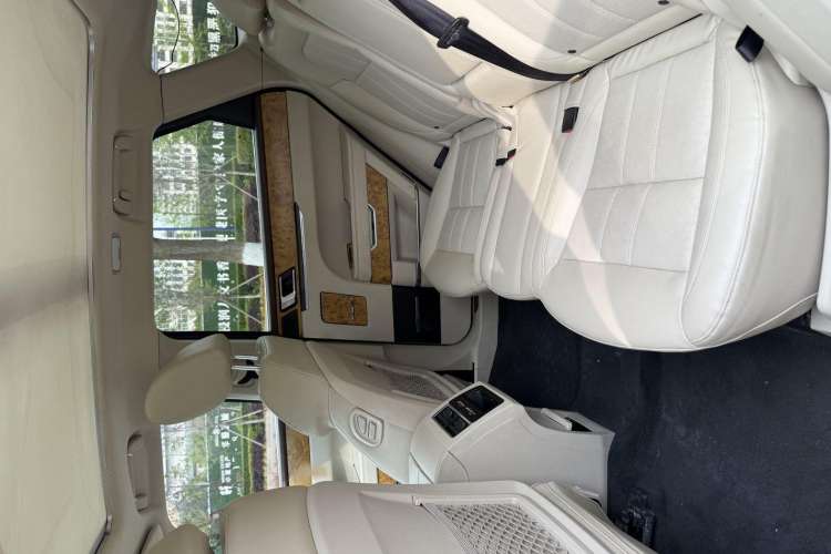 Used Zotye T700 2017 1.8T Dual-Clutch Luxury Model Interior 2