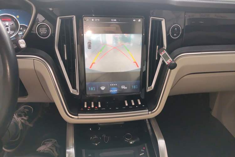 Used Zotye T700 2017 1.8T Dual-Clutch Prestige Model Audio And AC Panel