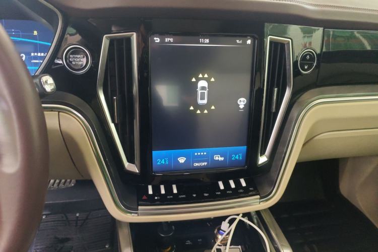 Used Zotye T700 2017 1.8T Dual-Clutch Luxury Model Audio And AC Panel