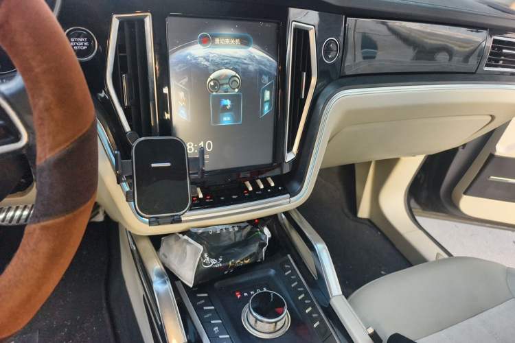 Used Zotye T700 2017 1.8T Dual-Clutch Luxury Model Audio And AC Panel