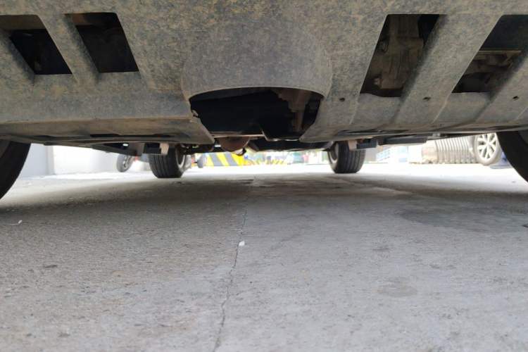 Used Zotye T700 2017 1.8T Dual-Clutch Prestige Model Chassis Front