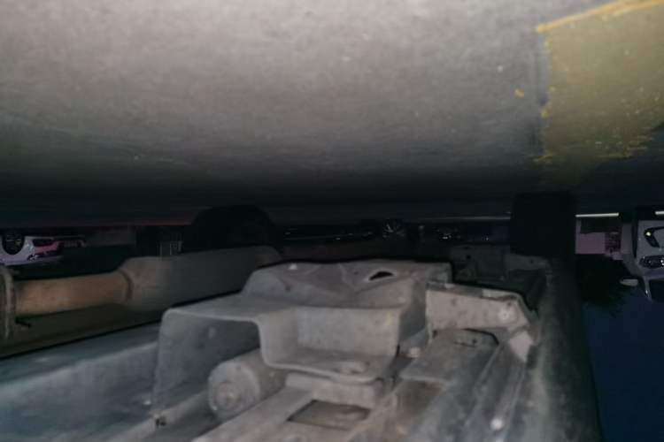 Used Zotye T700 2017 1.8T Dual-Clutch Prestige Model Chassis Front Right