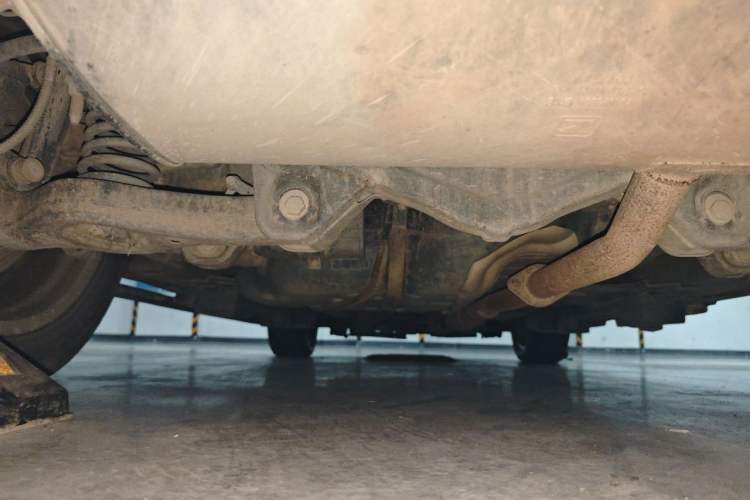 Used Zotye T700 2017 1.8T Dual-Clutch Prestige Model Chassis Rear