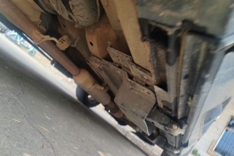 Used Zotye T700 2017 1.8T Dual-Clutch Prestige Model Chassis Rear Right