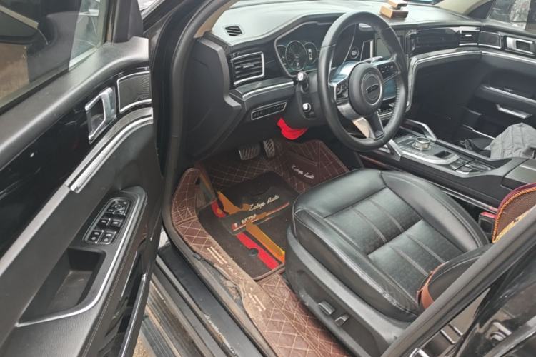 Used Zotye T700 2017 1.8T Dual-Clutch Prestige Model Driver Seat