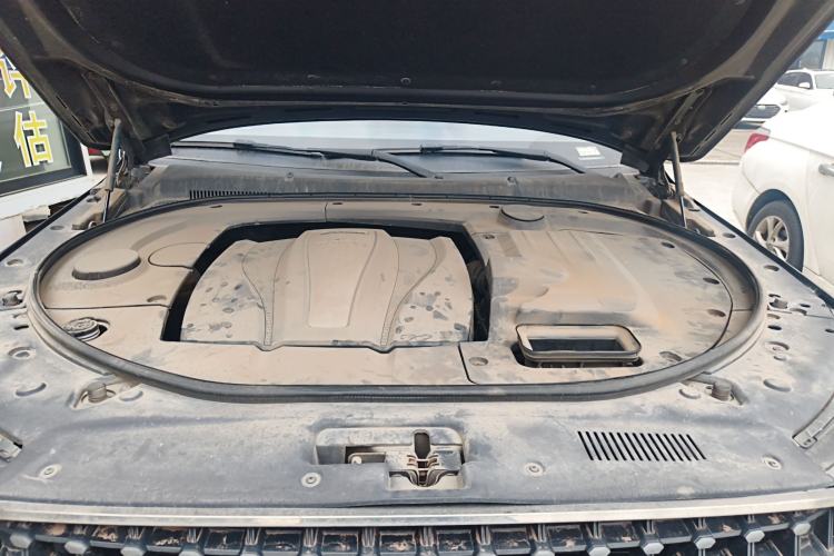 Used Zotye T700 2017 1.8T Dual-Clutch Luxury Model Engine Bay
