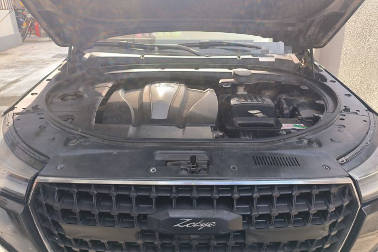 Used Zotye T700 2017 1.8T Dual-Clutch Luxury Model Engine Bay