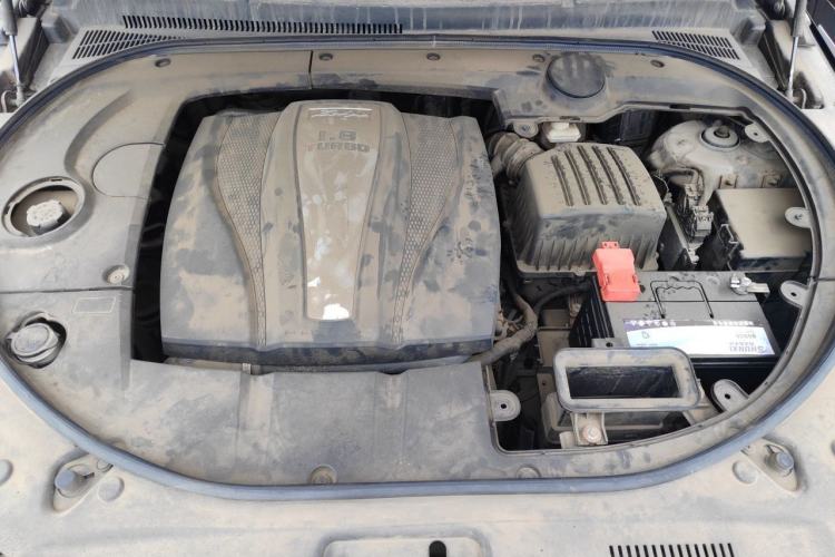 Used Zotye T700 2017 1.8T Dual-Clutch Prestige Model Engine Bay