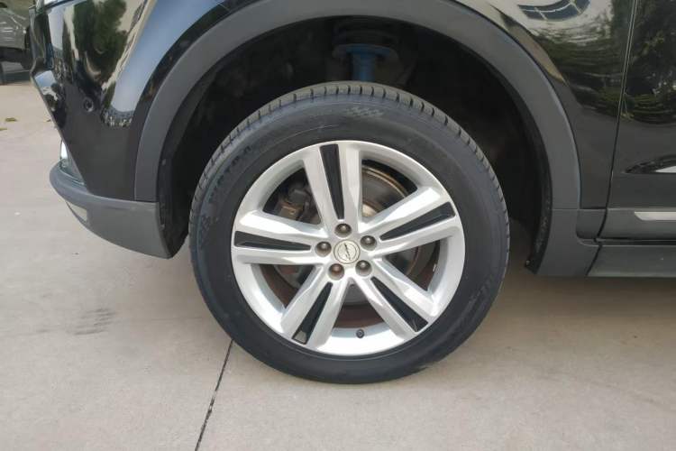 Used Zotye T700 2017 1.8T Dual-Clutch Flagship Model Exterior 2