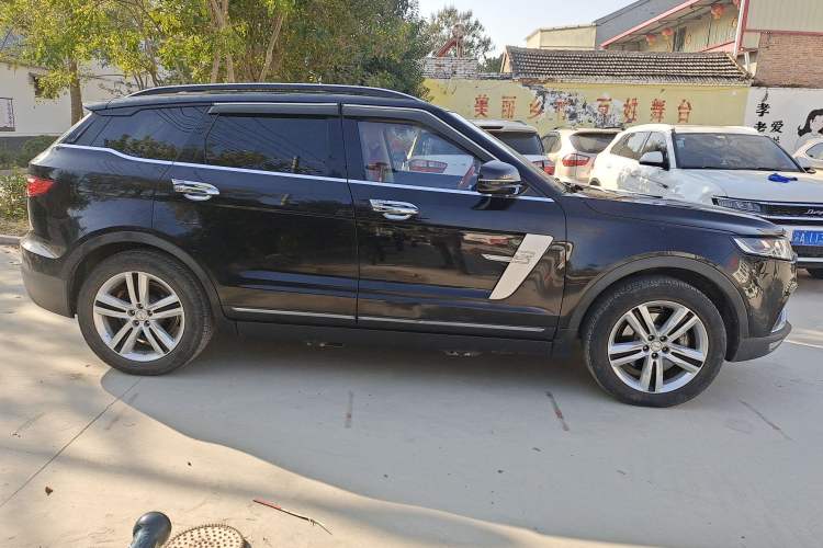 Used Zotye T700 2017 1.8T Dual-Clutch Prestige Model Exterior 2