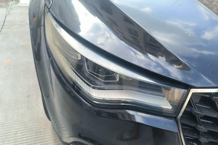 Used Zotye T700 2017 1.8T Dual-Clutch Luxury Model Exterior 6