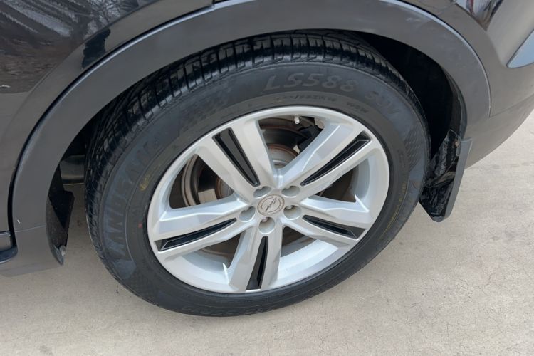 Used Zotye T700 2017 1.8T Dual-Clutch Prestige Model Exterior 7