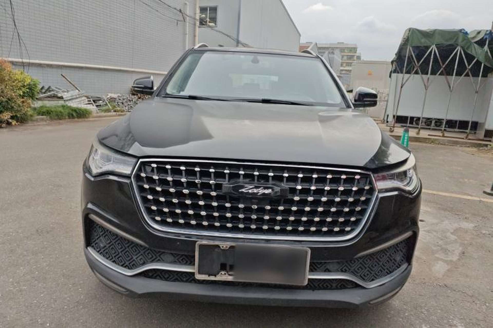 Used Zotye T700 2017 1.8T Dual-Clutch Prestige Model Front