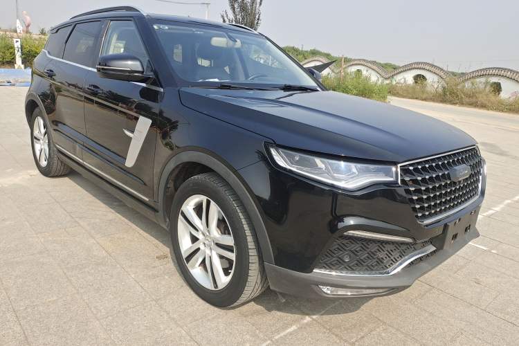 Used Zotye T700 2017 1.8T Dual-Clutch Prestige Model Front Right 45 Deg