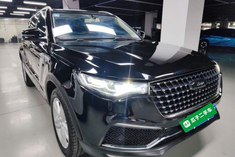 Used Zotye T700 2017 1.8T Dual-Clutch Luxury Model Front Right 45 Deg