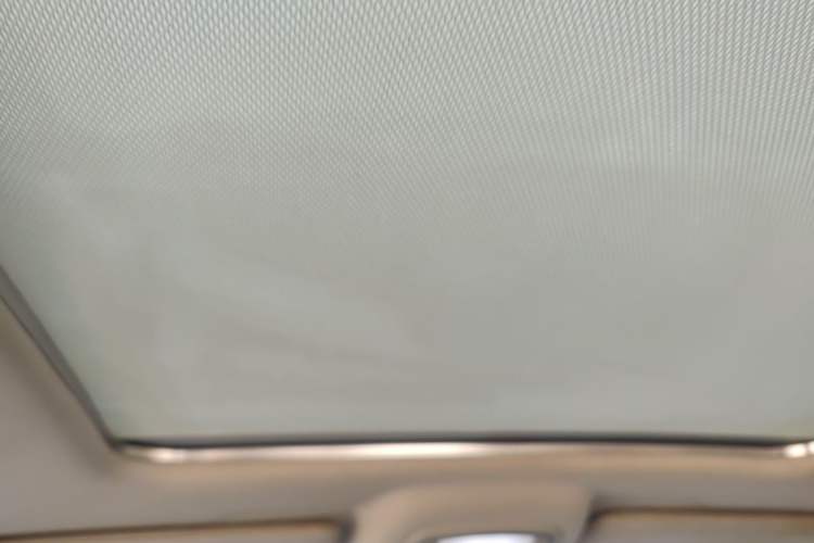 Used Zotye T700 2017 1.8T Dual-Clutch Prestige Model Headliner