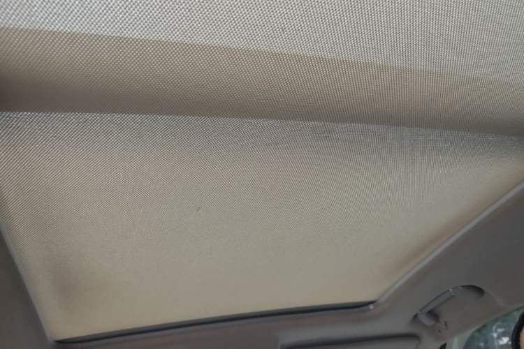 Used Zotye T700 2017 1.8T Dual-Clutch Prestige Model Headliner