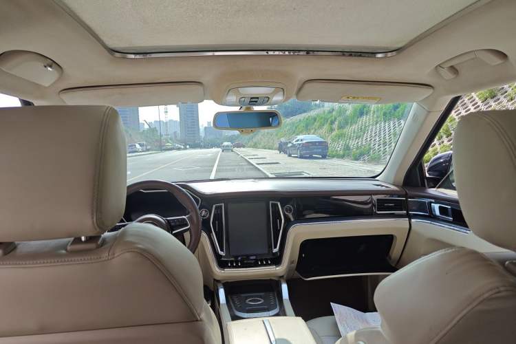 Used Zotye T700 2017 1.8T Dual-Clutch Luxury Model Headliner