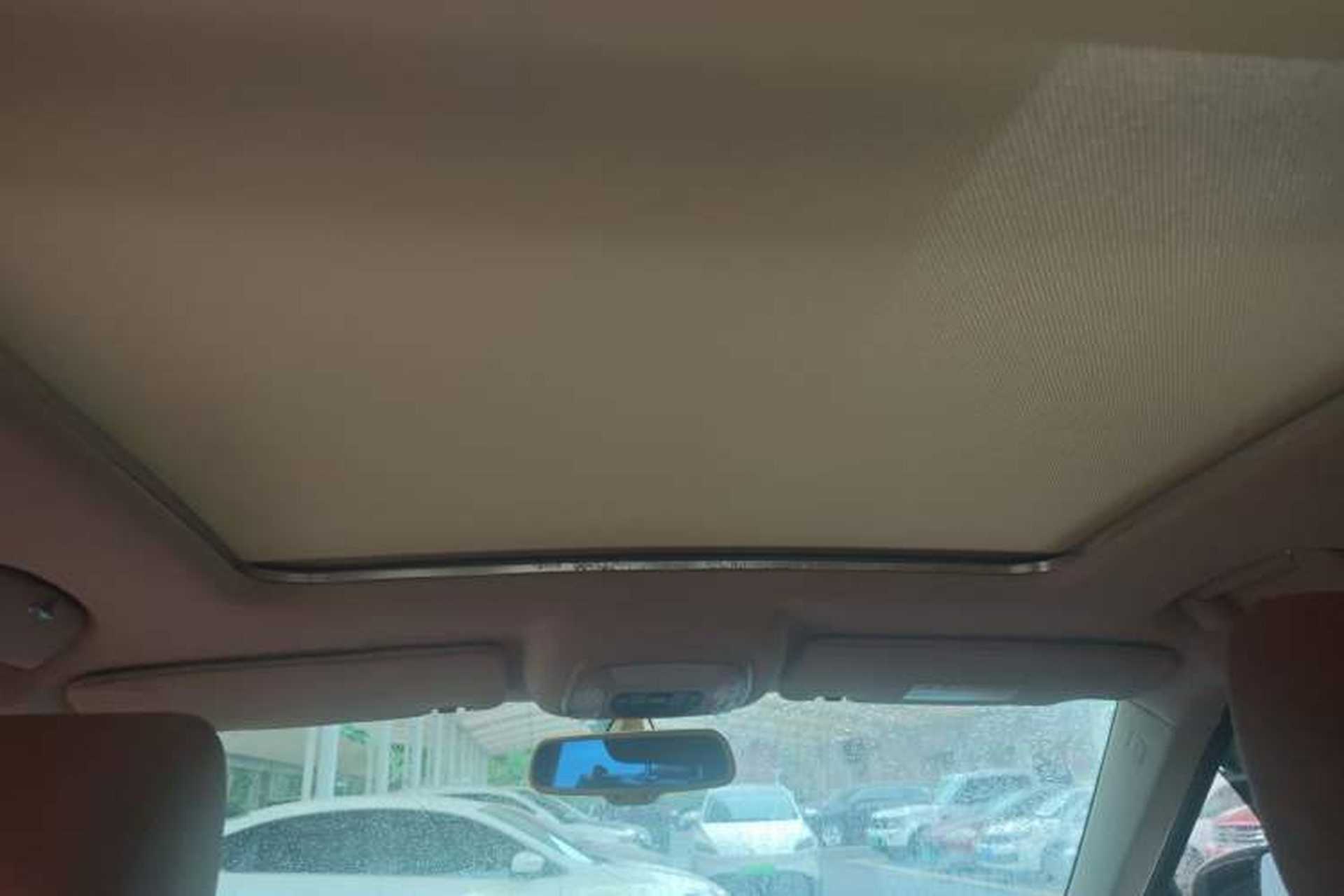 Used Zotye T700 2017 1.8T Dual-Clutch Prestige Model Headliner