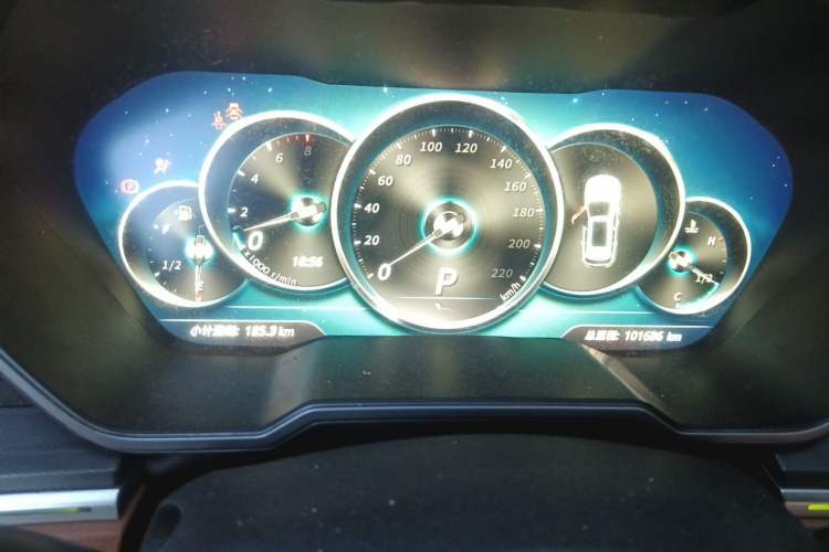 Used Zotye T700 2017 2.0T Automatic Prestige Edition Instrument Cluster